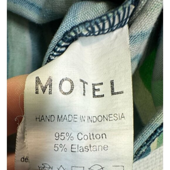 Motel Psychedelic Pattern Mini Skirt Size Small Green & Blue - Picture 3 of 8